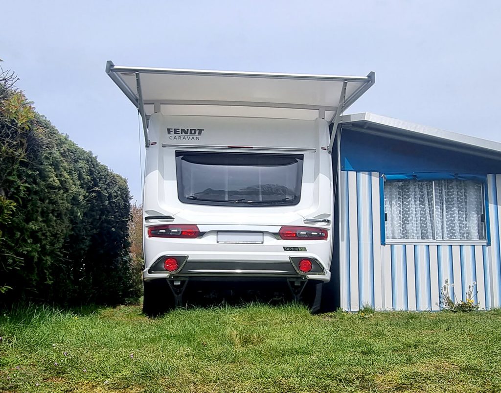 Schutzdach Wohnwagen