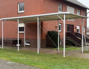 CARAPORT mit Design-Regenrinne